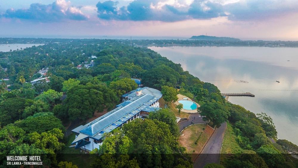 Welcombe Hotel تريكونامالاي المظهر الخارجي الصورة