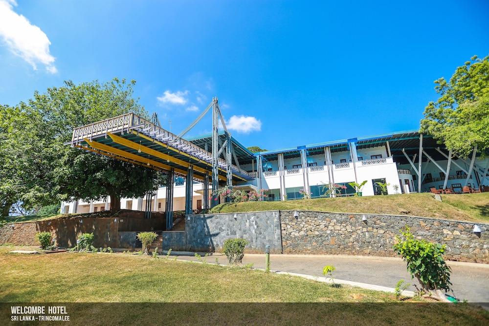 Welcombe Hotel تريكونامالاي المظهر الخارجي الصورة